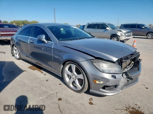 ✅ 2012 Mercedes-Benz CLS 550 • VIN: WDDLJ7DB9CA049121 • Lot: 91477105. Listed on Copart with 183,513 mi. Free auction sales archive from the USA and detailed vehicle history report at DreamBid. Image 4.
