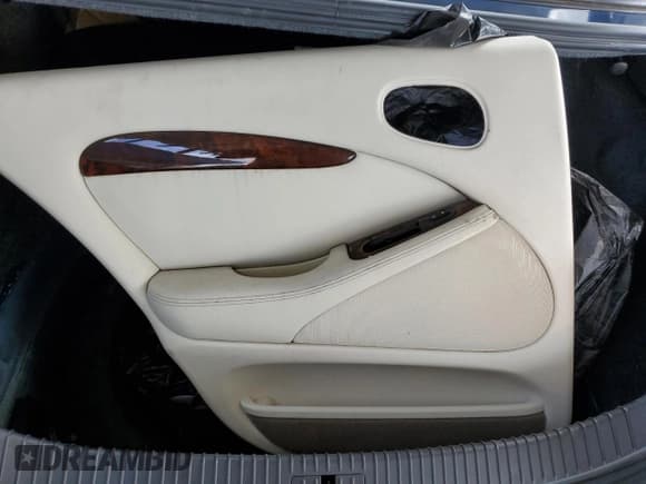 ✅ 2008 Jaguar S-Type 3 • VIN: SAJWA01A58FN83352 • Lot: 64596405. Listed on Copart with 121,827 mi. Free auction sales archive from the USA and detailed vehicle history report at DreamBid. Image 12.