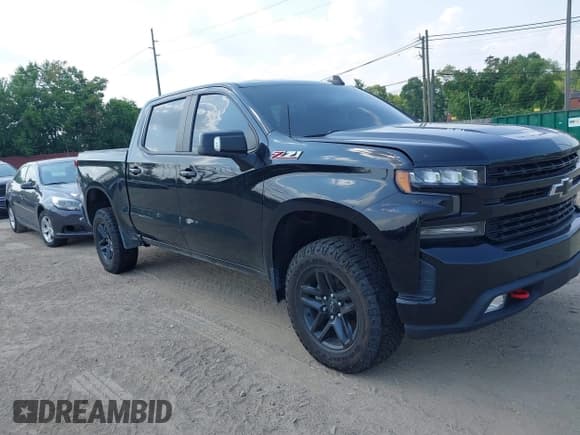 ✅ 2021 Chevrolet Silverado 1500 LT Trail Boss • VIN: 3GCPYFEL8MG141705 • Lot: 42914784. Wystawiony na IAAI z przebiegiem 40 543 mil. Bezpłatny archiwum sprzedaży aukcyjnych z USA i szczegółowy raport historii pojazdu na DreamBid. Zdjęcie 1.