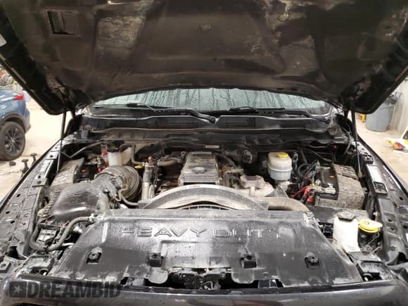 ✅ 2018 Ram 3500 Laramie • VIN: 3C63R3ML2JG387096 • Лот: 55330025. Опубликован ранее на Copart с пробегом 75 386 миль. Бесплатный доступ к архиву аукционных продаж из США и подробный отчёт об истории автомобиля на DreamBid. Изображение 11.