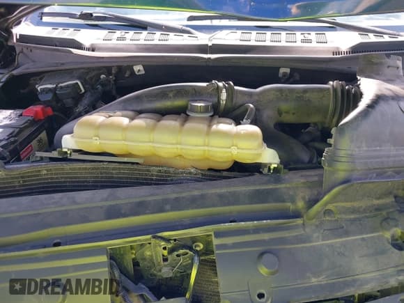 ✅ 2019 Ford F-150 XL • VIN: 1FTFW1E40KKD30982 • Lot: 42258271. Listed on IAAI with 143,609 mi. Free auction sales archive from the USA and detailed vehicle history report at DreamBid. Image 10.