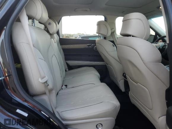 ✅ 2023 Genesis GV80 • VIN: KMUHBDSB2PU117890 • Lot: 64953115. Listed on Copart with 33,024 mi. Free auction sales archive from the USA and detailed vehicle history report at DreamBid. Image 11.