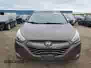 2015 Hyundai Tucson GLS z VIN KM8JT3AF0FU002666, wystawiony jako Copart lot #71781993 z przebiegiem 108 364 mil mil oraz . Historia ofert i sprzedaży dostępna na DreamBid. Obrazek 5.