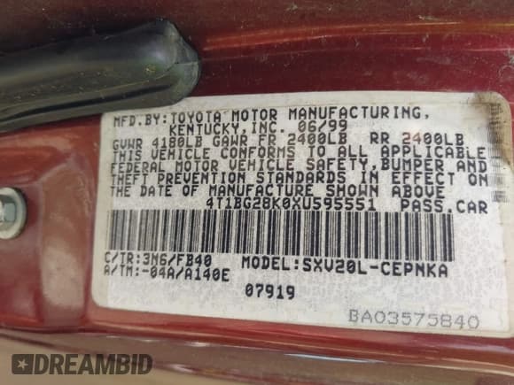 ✅ 1999 Toyota Camry LE • VIN: 4T1BG28K0XU595551 • Lot: 43170150. Wystawiony na IAAI z przebiegiem 157 031 mil. Bezpłatny archiwum sprzedaży aukcyjnych z USA i szczegółowy raport historii pojazdu na DreamBid. Zdjęcie 9.