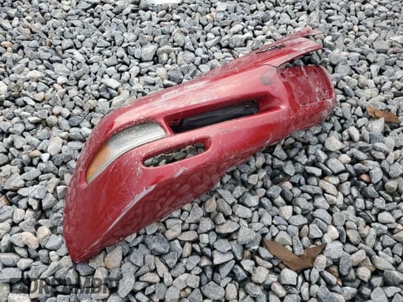 ✅ 2004 Chevrolet Corvette • VIN: 1G1YY32G145111018 • Лот: 69587775. Опубликован ранее на Copart с пробегом 105 180 миль. Бесплатный доступ к архиву аукционных продаж из США и подробный отчёт об истории автомобиля на DreamBid. Изображение 12.