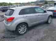 2015 Mitsubishi Outlander ES с VIN 4A4AR3AU7FE044529, выставлен на аукционе IAAI как лот 43322080 с пробегом 57 040 миль миль и . История ставок и продаж доступна на DreamBid. Изображение 4.