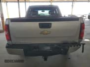 ✅ 2009 Chevrolet Silverado 1500 • VIN: 2GCEC23J491141524 • Lot: 68752334. Wystawiony na Copart z przebiegiem 123 223 mil. Bezpłatny archiwum sprzedaży aukcyjnych z USA i szczegółowy raport historii pojazdu na DreamBid. Zdjęcie 6.