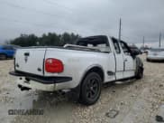 ✅ 2001 Ford F-150 XL • VIN: 1FTRX07W11KE88569 • Лот: 44734355. Опубликован ранее на Copart с пробегом Не указан. Бесплатный доступ к архиву аукционных продаж из США и подробный отчёт об истории автомобиля на DreamBid. Изображение 3.