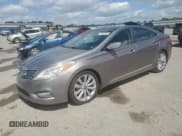 ✅ 2012 Hyundai Azera • VIN: KMHFH4JG3CA143735 • Лот: 52442055. Опубликован ранее на Copart с пробегом 108 708 миль. Бесплатный доступ к архиву аукционных продаж из США и подробный отчёт об истории автомобиля на DreamBid. Изображение 1.