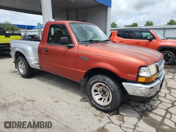 ✅ 1999 Ford Ranger XL • VIN: 1FTYR10V9XPA82337 • Lot: 61868925. Listed on Copart with 171,384 mi. Free auction sales archive from the USA and detailed vehicle history report at DreamBid. Image 4.