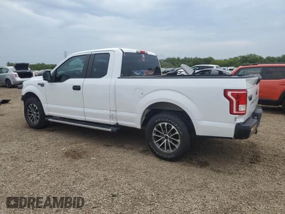 ✅ 2015 Ford F-150 XLT • VIN: 1FTEX1CF8FKD21921 • Lot: 69838165. Listed on Copart with 229,418 mi. Free auction sales archive from the USA and detailed vehicle history report at DreamBid. Image 2.