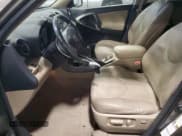 ✅ 2011 Toyota RAV4 Limited • VIN: 2T3DK4DV4BW040699 • Лот: 86637235. Опубликован ранее на Copart с пробегом 161 872 миль. Бесплатный доступ к архиву аукционных продаж из США и подробный отчёт об истории автомобиля на DreamBid. Изображение 7.