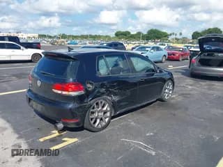 ✅ 2013 Volkswagen Golf GTI • VIN: WVWHD7AJXDW135092 • Lot: 43552972. Wystawiony na IAAI z przebiegiem 106 972 mil. Bezpłatny archiwum sprzedaży aukcyjnych z USA i szczegółowy raport historii pojazdu na DreamBid. Zdjęcie 4.