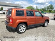 ✅ 2012 Jeep Patriot Limited • VIN: 1C4NJPCB0CD569162 • Lot: 53835295. Wystawiony na Copart z przebiegiem 111 715 mil. Bezpłatny archiwum sprzedaży aukcyjnych z USA i szczegółowy raport historii pojazdu na DreamBid. Zdjęcie 3.