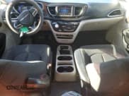 ✅ 2019 Chrysler Pacifica L • VIN: 2C4RC1AG9KR531786 • Lot: 84438265. Listed on Copart with 96,388 mi. Free auction sales archive from the USA and detailed vehicle history report at DreamBid. Image 8.