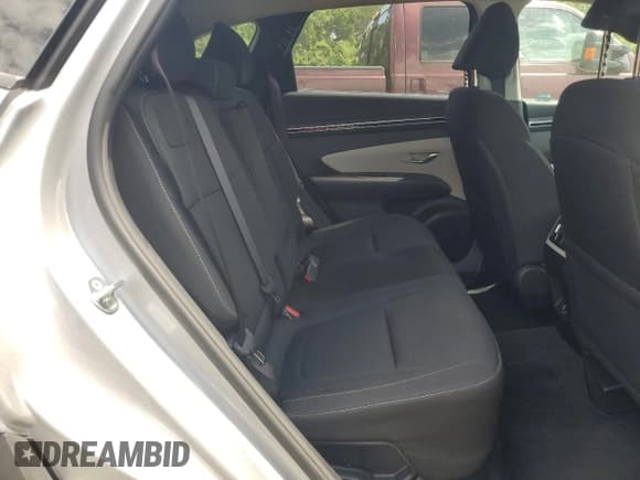 ✅ 2022 Hyundai Tucson Blue • VIN: KM8JBCA13NU066397 • Lot: 58396844. Wystawiony na Copart z przebiegiem 44 156 mil. Bezpłatny archiwum sprzedaży aukcyjnych z USA i szczegółowy raport historii pojazdu na DreamBid. Zdjęcie 11.