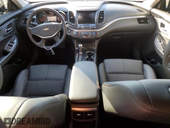 ✅ 2018 Chevrolet Impala LT • VIN: 2G1105S32J9133867 • Лот: 74824144. Опубликован ранее на Copart с пробегом 89 632 миль. Бесплатный доступ к архиву аукционных продаж из США и подробный отчёт об истории автомобиля на DreamBid. Изображение 8.