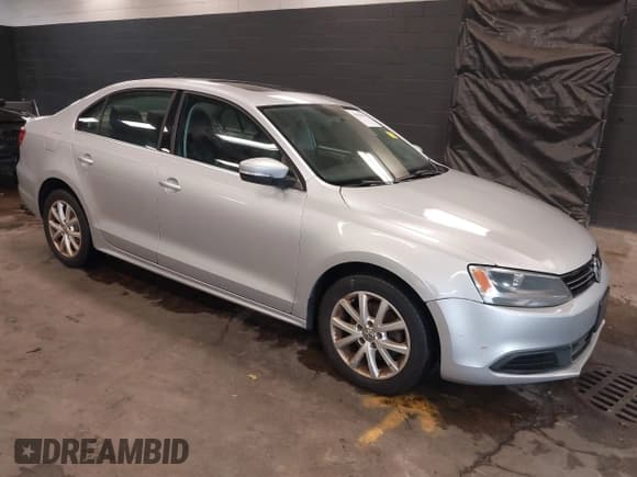 ✅ 2013 Volkswagen Jetta SE • VIN: 3VWDP7AJ1DM269167 • Lot: 43434841. Listed on IAAI with 155,641 mi. Free auction sales archive from the USA and detailed vehicle history report at DreamBid. Image 1.