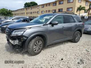 2024 Nissan Pathfinder SV with VIN 5N1DR3BA0RC285403, listed as a Copart auction lot 64843045 with 6,509 mi miles and Salvage title. Bid and sale history available at DreamBid. Image 1.