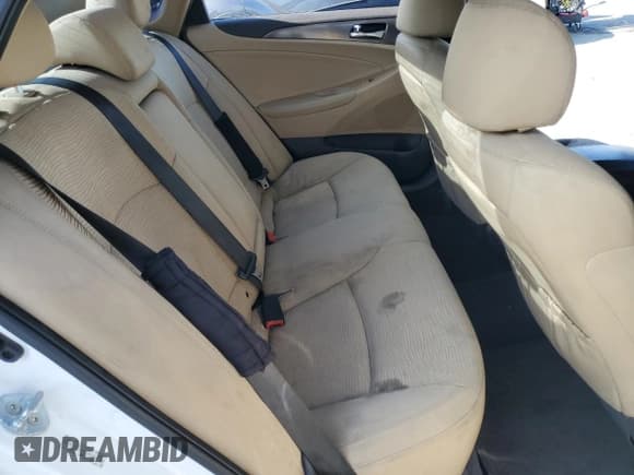 ✅ 2015 Hyundai Sonata Limited • VIN: KMHEC4A44FA137592 • Лот: 90817315. Опубликован ранее на Copart с пробегом 143 766 миль. Бесплатный доступ к архиву аукционных продаж из США и подробный отчёт об истории автомобиля на DreamBid. Изображение 10.