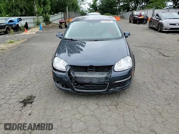 ✅ 2010 Volkswagen Jetta SE • VIN: 3VWRZ7AJ1AM044260 • Lot: 59328095. Wystawiony na Copart z przebiegiem 193 213 mil. Bezpłatny archiwum sprzedaży aukcyjnych z USA i szczegółowy raport historii pojazdu na DreamBid. Zdjęcie 13.