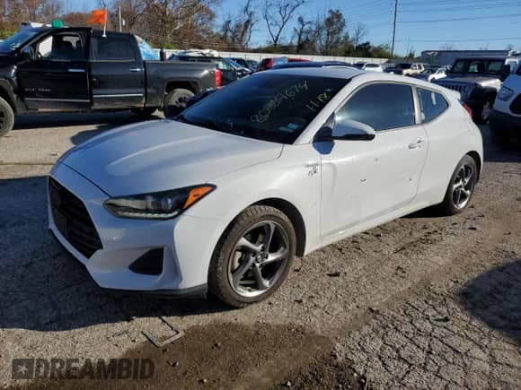 2020 Hyundai Veloster 2.0 z VIN KMHTG6AF4LU021831, wystawiony jako Copart lot #80334674 z przebiegiem 51 115 mil mil oraz Szkoda całkowita • Salvage title. Historia ofert i sprzedaży dostępna na DreamBid. Obrazek 1.