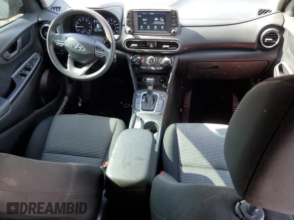 ✅ 2018 Hyundai Kona SE • VIN: KM8K1CAA2JU148770 • Лот: 60803074. Опубликован ранее на Copart с пробегом 49 995 миль. Бесплатный доступ к архиву аукционных продаж из США и подробный отчёт об истории автомобиля на DreamBid. Изображение 8.