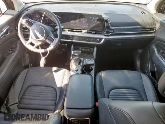 ✅ 2023 Kia Sportage SX-Prestige • VIN: 5XYK53AF5PG042716 • Lot: 82466745. Wystawiony na Copart z przebiegiem 82 250 mil. Bezpłatny archiwum sprzedaży aukcyjnych z USA i szczegółowy raport historii pojazdu na DreamBid. Zdjęcie 8.