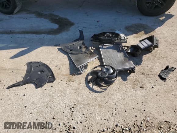 ✅ 2024 Hyundai Elantra Limited • VIN: KMHLP4DG3RU742336 • Lot: 84635825. Listed on Copart with 44,626 mi. Free auction sales archive from the USA and detailed vehicle history report at DreamBid. Image 12.