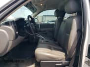 ✅ 2009 Chevrolet Silverado 1500 Work Truck • VIN: 1GCEC19019Z223601 • Lot: 65387945. Wystawiony na Copart z przebiegiem 229 033 mil. Bezpłatny archiwum sprzedaży aukcyjnych z USA i szczegółowy raport historii pojazdu na DreamBid. Zdjęcie 7.