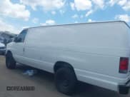 ✅ 2013 Ford Econoline Cargo Commercial • VIN: 1FTSS3EL4DDA11914 • Lot: 42601147. Wystawiony na IAAI z przebiegiem 251 676 mil. Bezpłatny archiwum sprzedaży aukcyjnych z USA i szczegółowy raport historii pojazdu na DreamBid. Zdjęcie 13.