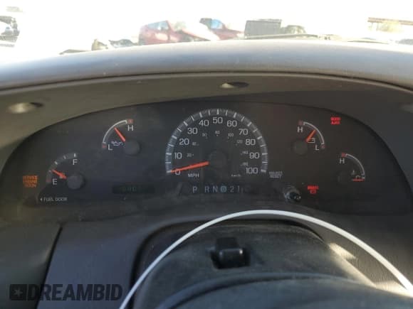 ✅ 2004 Ford F-150 XL • VIN: 2FTRF18234CA36992 • Lot: 72199124. Wystawiony na Copart z przebiegiem 168 092 mil. Bezpłatny archiwum sprzedaży aukcyjnych z USA i szczegółowy raport historii pojazdu na DreamBid. Zdjęcie 9.