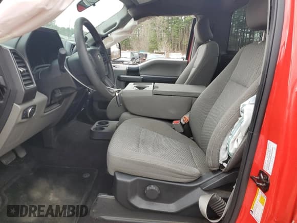 ✅ 2017 Ford F-150 XL • VIN: 1FTMF1CF7HKC57341 • Lot: 53359195. Listed on Copart with 64,580 mi. Free auction sales archive from the USA and detailed vehicle history report at DreamBid. Image 7.