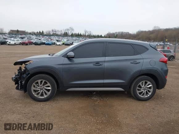 2017 Hyundai Tucson SE Plus с VIN KM8J33A44HU404627, выставлен на аукционе IAAI как лот 42065796 с пробегом 40 602 миль миль и . История ставок и продаж доступна на DreamBid. Изображение 15.