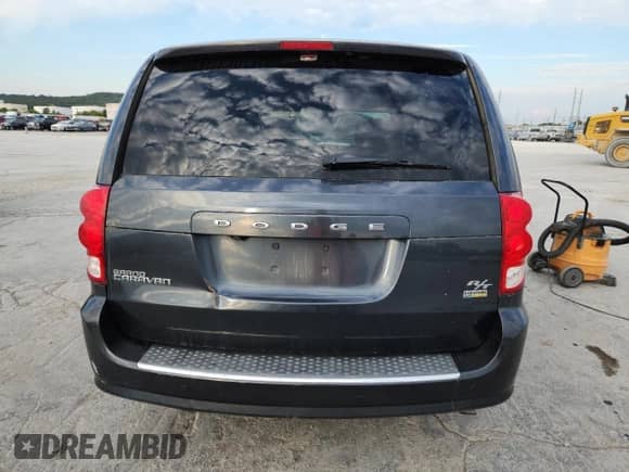 2014 Dodge Grand Caravan R/T with VIN 2C4RDGEG5ER472931, listed as a Copart auction lot 82223975 with 197,678 mi miles and Salvage title. Bid and sale history available at DreamBid. Image 6.