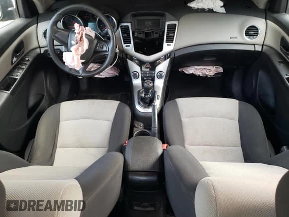 ✅ 2016 Chevrolet Cruze LS • VIN: 1G1PB5SH4G7160045 • Lot: 87715735. Listed on Copart with 142,530 mi. Free auction sales archive from the USA and detailed vehicle history report at DreamBid. Image 8.