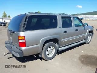 ✅ 2000 Chevrolet Suburban LT • VIN: 3GNFK16T7YG212341 • Лот: 39408946. Опубликован ранее на IAAI с пробегом 229 573 миль. Бесплатный доступ к архиву аукционных продаж из США и подробный отчёт об истории автомобиля на DreamBid. Изображение 4.