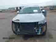 2018 Jeep Grand Cherokee Sterling z VIN 1C4RJFBG3JC138410, wystawiony jako IAAI lot #43242404 z przebiegiem 119 655 mil mil oraz . Historia ofert i sprzedaży dostępna na DreamBid. Obrazek 13.