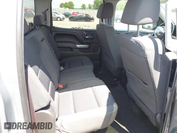 ✅ 2017 Chevrolet Silverado 1500 LT • VIN: 3GCUKREH8HG322388 • Лот: 42586115. Опубликован ранее на IAAI с пробегом 98 627 миль. Бесплатный доступ к архиву аукционных продаж из США и подробный отчёт об истории автомобиля на DreamBid. Изображение 8.