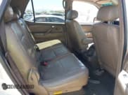 ✅ 2002 Toyota Sequoia SR5 • VIN: 5TDZT34A82S062930 • Lot: 42725931. Listed on IAAI with 265,151 mi. Free auction sales archive from the USA and detailed vehicle history report at DreamBid. Image 8.