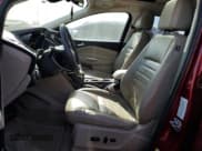 ✅ 2015 Ford Escape Titanium • VIN: 1FMCU9J90FUA03867 • Lot: 92050675. Wystawiony na Copart z przebiegiem 210 847 mil. Bezpłatny archiwum sprzedaży aukcyjnych z USA i szczegółowy raport historii pojazdu na DreamBid. Zdjęcie 7.