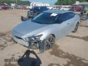 ✅ 2018 Nissan Maxima SV • VIN: 1N4AA6AP5JC366249 • Lot: 43308792. Wystawiony na IAAI z przebiegiem 134 246 mil. Bezpłatny archiwum sprzedaży aukcyjnych z USA i szczegółowy raport historii pojazdu na DreamBid. Zdjęcie 2.