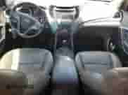 2014 Hyundai Santa Fe z VIN 5XYZW3LA2EG170485, wystawiony jako Copart lot #64200015 z przebiegiem 152 769 mil mil oraz Szkoda całkowita • Salvage title. Historia ofert i sprzedaży dostępna na DreamBid. Obrazek 8.