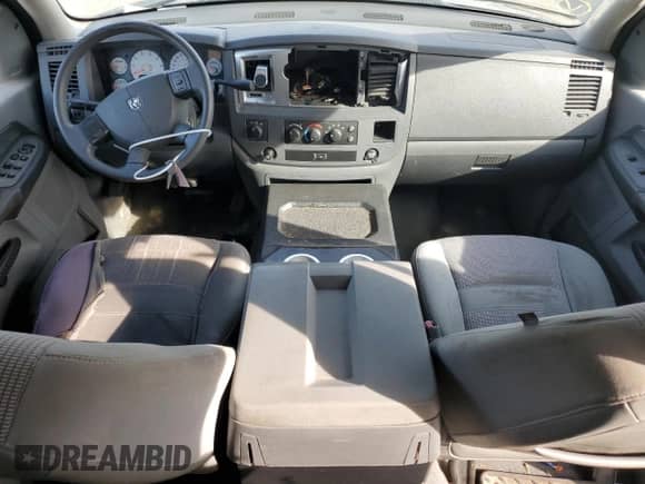 ✅ 2008 Dodge 1500 Laramie • VIN: 1D7HU18238J108031 • Лот: 80997804. Размещён на Copart с пробегом 135 243 миль миль. Получите бесплатный доступ к архиву аукционных продаж из США и посмотрите подробный отчёт об истории автомобиля на DreamBid. Изображение 8.