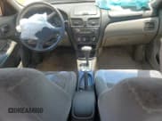 ✅ 2000 Nissan Sentra XE • VIN: 3N1CB51D1YL344637 • Lot: 61230975. Wystawiony na Copart z przebiegiem 129 460 mil. Bezpłatny archiwum sprzedaży aukcyjnych z USA i szczegółowy raport historii pojazdu na DreamBid. Zdjęcie 8.