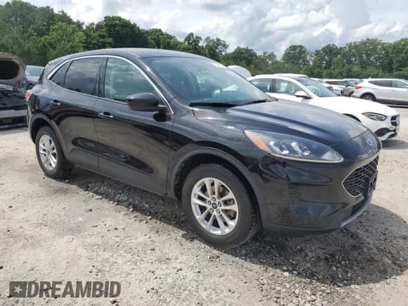 ✅ 2020 Ford Escape SE • VIN: 1FMCU9G63LUC73510 • Lot: 60733505. Wystawiony na Copart z przebiegiem 118 931 mil. Bezpłatny archiwum sprzedaży aukcyjnych z USA i szczegółowy raport historii pojazdu na DreamBid. Zdjęcie 4.