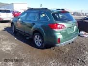 ✅ 2014 Subaru Outback 2.5i • VIN: 4S4BRBAC6E3249049 • Lot: 43484515. Wystawiony na IAAI z przebiegiem 113 828 mil. Bezpłatny archiwum sprzedaży aukcyjnych z USA i szczegółowy raport historii pojazdu na DreamBid. Zdjęcie 3.