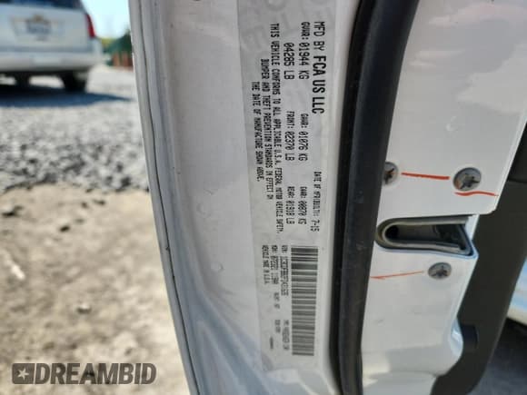 ✅ 2015 Dodge Dart SXT • VIN: 1C3CDFBB2FD431626 • Lot: 80368885. Wystawiony na Copart z przebiegiem 117 555 mil. Bezpłatny archiwum sprzedaży aukcyjnych z USA i szczegółowy raport historii pojazdu na DreamBid. Zdjęcie 12.