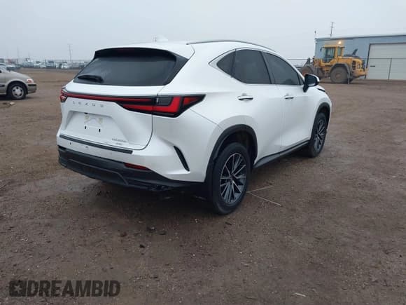 ✅ 2024 Lexus NX 350h Premium • VIN: JTJGKCEZ8R5018471 • Lot: 41449364. Listed on IAAI with 6,516 mi. Free auction sales archive from the USA and detailed vehicle history report at DreamBid. Image 4.