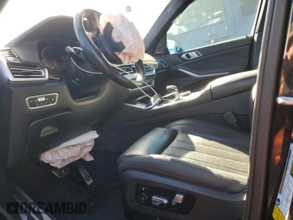 ✅ 2019 BMW X5 xDrive50i • VIN: 5UXJU2C55KLN65226 • Lot: 90352245. Listed on Copart with 78,144 mi. Free auction sales archive from the USA and detailed vehicle history report at DreamBid. Image 7.